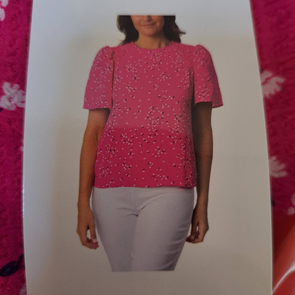 Draper James Blouse Womens Medium Pink NWT Floral Smocked Shoulder 1591-210